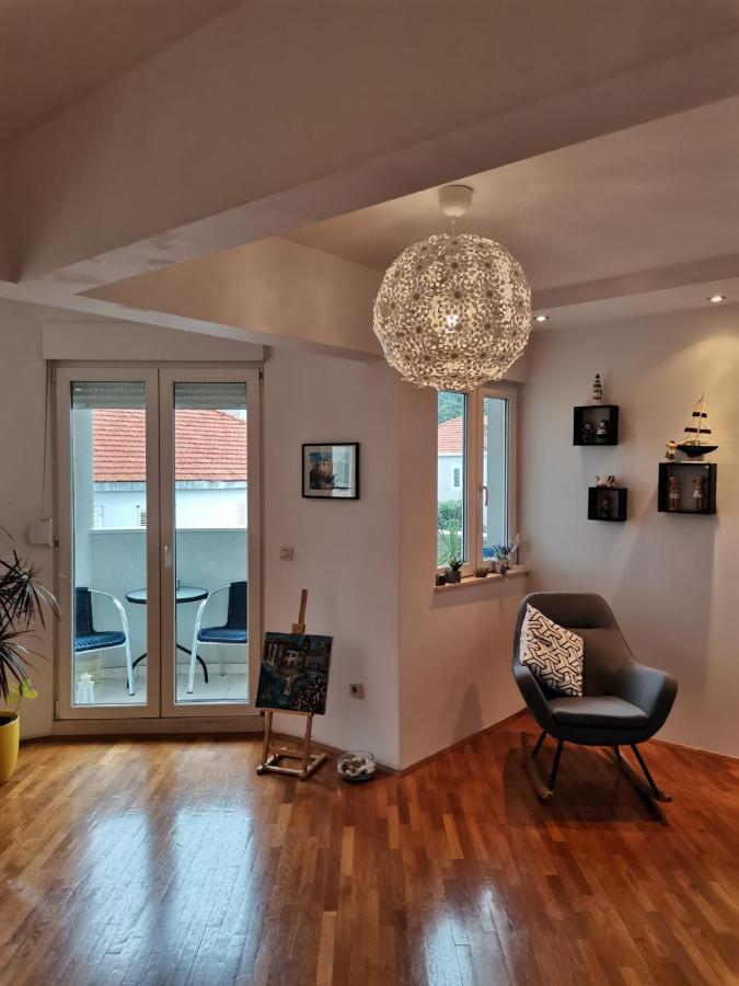 1 Apartmant & 1 Delux Room With Bathroom Dubrovnik Eksteriør billede
